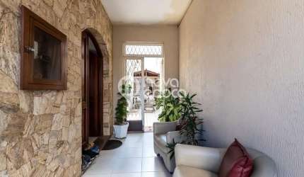 Casa em condomínio fechado com 4 quartos à venda na Rua Magalhães Couto, Méier, Rio de Janeiro, 233 m2 por R$ 860.000