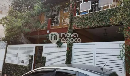 Portuguesa | Casa 4 quartos, sendo 1 suite