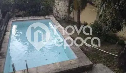 Casa com 4 quartos à venda na Rua Ebro, Jardim Carioca, Rio de Janeiro, 400 m2 por R$ 470.000