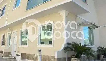Casa em condomínio fechado com 3 quartos à venda na Rua Anália Franco, Campinho, Rio de Janeiro, 110 m2 por R$ 380.000