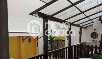 Apartamento com 3 quartos à venda na Rua Bolivar, Copacabana, Rio de Janeiro, 280 m2 por R$ 2.000.000