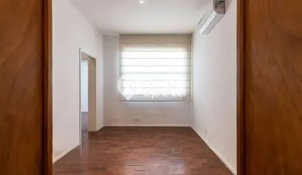 Apartamento com 2 quartos à venda na Rua Décio Vilares, Copacabana, Rio de Janeiro, 52 m2 por R$ 735.000
