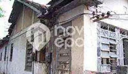 Terreno em condomínio fechado à venda na Rua General Clarindo, Engenho de Dentro, Rio de Janeiro, 300 m2 por R$ 180.000