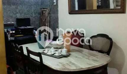 Casa em condomínio fechado com 6 quartos à venda na Rua Sousa Cruz, Andaraí, Rio de Janeiro, 208 m2 por R$ 540.000