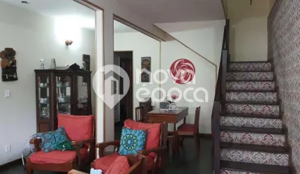 Casa em condomínio fechado com 3 quartos à venda na Rua Assis Carneiro, Piedade, Rio de Janeiro, 163 m2 por R$ 450.000