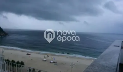 Apartamento com 2 quartos à venda na Avenida Atlântica, Copacabana, Rio de Janeiro, 64 m2 por R$ 1.100.000