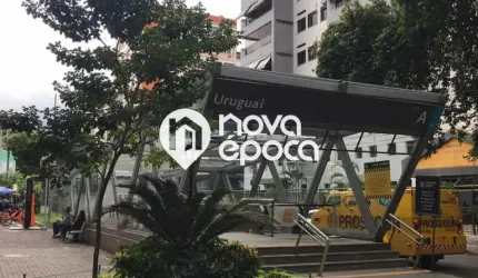 Apartamento com 4 quartos à venda na Rua Uruguai, Tijuca, Rio de Janeiro, 150 m2 por R$ 849.000