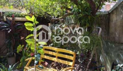 Casa em condomínio fechado com 3 quartos à venda na Praça Vargem Grande, Vargem Grande, Rio de Janeiro, 250 m2 por R$ 950.000