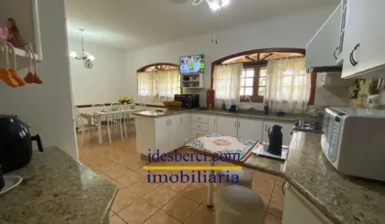 Casa / Sobrado no Jardim Holanda em Holambra