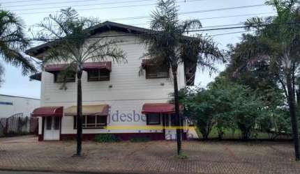 Conj. Comercial / Sala no Residencial dos Imigrantes em Holambra