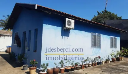 Casa / Sobrado no Centro em Holambra