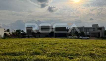 Venda de Terreno / Lote na cidade de São Carlos