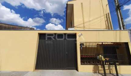 Apartamento padrão para alugar no Jardim São João Batista, São Carlos
