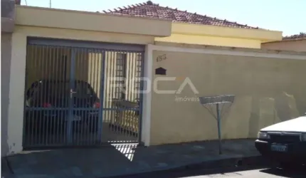 Casa à venda no bairro Jardim São João Batista em São Carlos