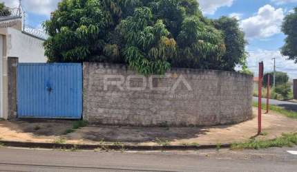 Venda de Terreno / Padrão na cidade de São Carlos