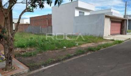 Terreno à venda no Jardim Embaré, São Carlos - Oportunidade única!