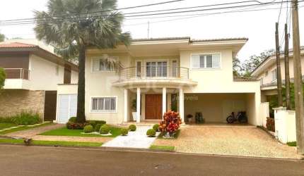 Casa de luxo no Condomínio Damha I em São Carlos - 04 suítes e amplas áreas