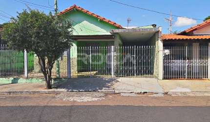 Venda de Casas / Padrão na cidade de São Carlos