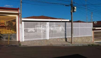 Casa padrão à venda e locação com 4 dormitórios na Vila Monteiro Gleba I