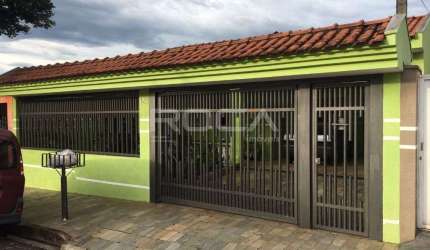 Venda de Casas / Padrão na cidade de São Carlos