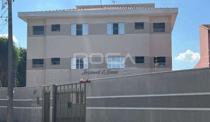 Apartamentos padrão à venda e locação em Jardim Santa Paula, São Carlos