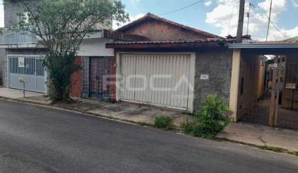 Casa à venda no bairro Cidade Aracy em São Carlos
