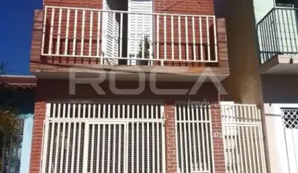 Sobrado aconchegante em Jardim Hikari, São Carlos - 2 dormitórios