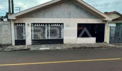 Casa à venda no Jardim Mercedes, São Carlos - 3 dormitórios, suíte e garagem!