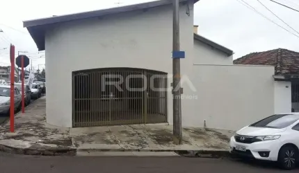 Casa padrão à venda na Vila Costa do Sol, São Carlos