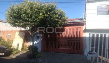 Venda de Casas / Padrão na cidade de São Carlos