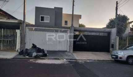 Casa à venda na Vila Boa Vista, São Carlos - 2 dormitórios e 2 garagens!
