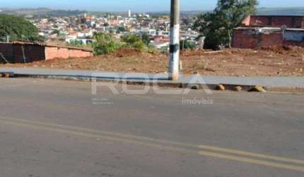 Venda de Terreno / Lote na cidade de São Carlos