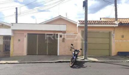 Casa de alto padrão com 3 dormitórios e churrasqueira na Vila Boa Vista