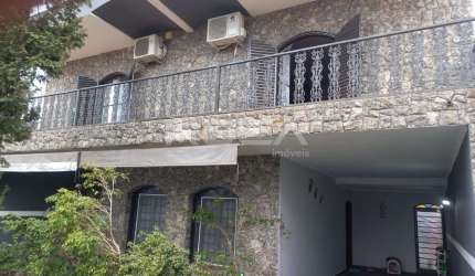 Casa de alto padrão com 3 suítes e ampla área de lazer em Jardim Cruzeiro do Sul