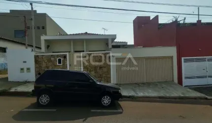 Venda de Casas / Padrão na cidade de São Carlos