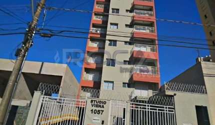 Apartamento à venda no Centro de São Carlos: 1 dormitório, 1 banheiro, cozinha e sala!