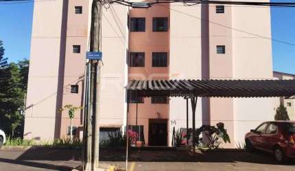 Venda de Apartamentos / Padrão na cidade de São Carlos