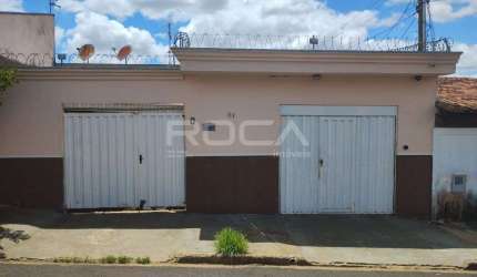 Venda de Casas / Padrão na cidade de São Carlos