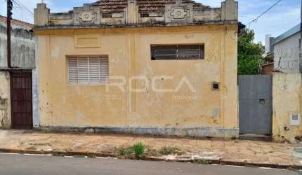 Charmosa casa à venda no Jardim São Carlos, São Carlos - SP