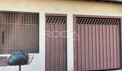 Casa à venda em AZULVILLE, São Carlos - 2 dormitórios, 2 garagens cobertas!