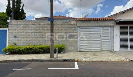 Casa Padrão à venda - 3 dormitórios em Vila Boa Vista, São Carlos