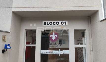 Excelente Apartamento de 2 Dormitórios em Residencial Parati, São Carlos