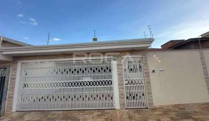 Casa Padrão à venda no Planalto Paraíso, São Carlos - SP