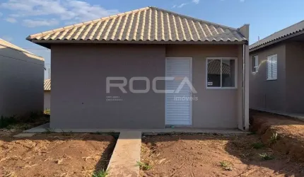 Casa à venda em Jardim Jóckei Club A, São Carlos: 2 dormitórios e garagem