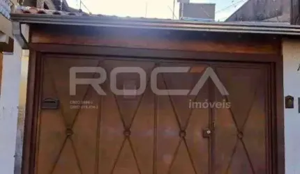 Casa padrão à venda em São Carlos - Bairro Santa Felícia