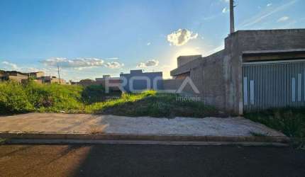 Terreno Padrão à venda no Jardim Letícia, São Carlos - Oportunidade única!