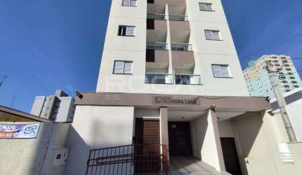 Apartamento padrão com 3 dormitórios para alugar no Jardim Lutfalla, São Carlos
