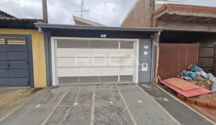 Casa à venda e locação no Jardim Tangará, São Carlos - 2 dormitórios com suíte