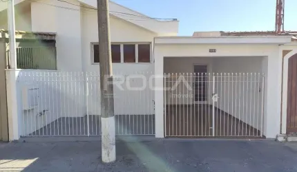 Casa de 3 dormitórios à venda e locação no Centro de São Carlos