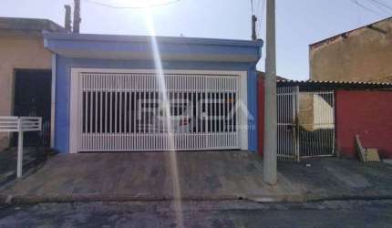Casa padrão à venda com 3 dormitórios no bairro Cidade Aracy em São Carlos